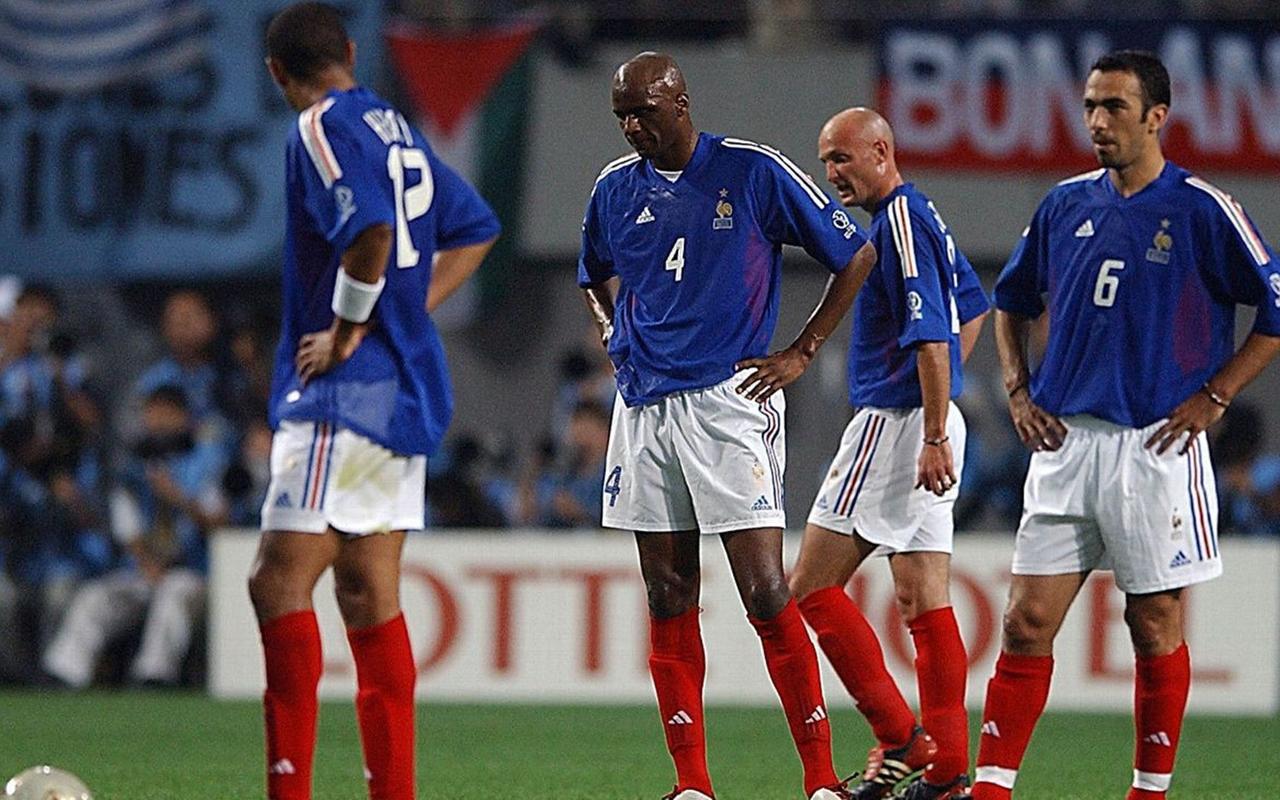 02年欧洲杯法国西班牙（法国2000年欧洲杯）