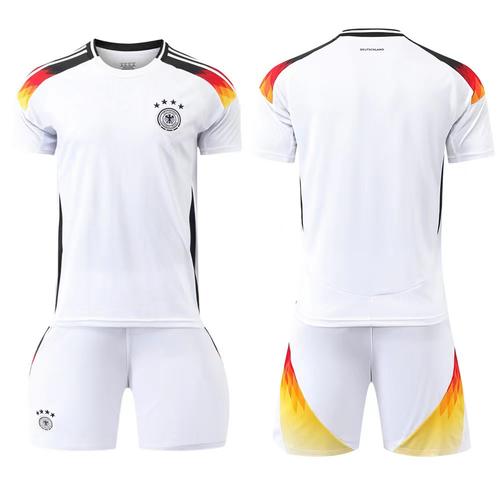 德国2024年欧洲杯球衣（德国队2020欧洲杯球衣）