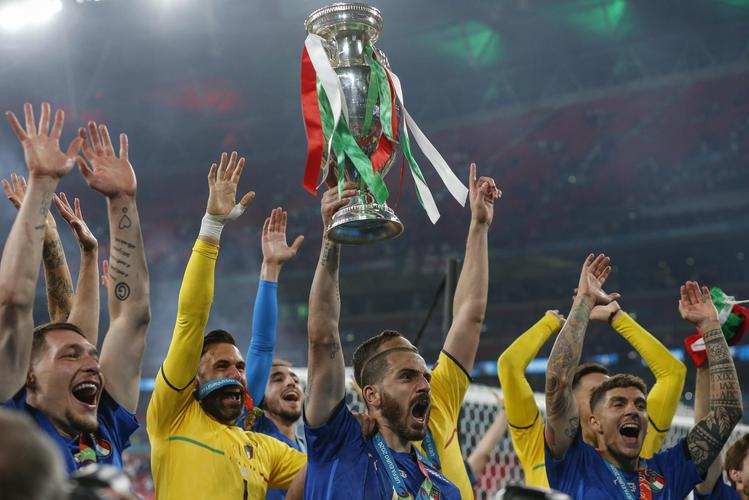 意大利欧洲杯夺冠起风了（意大利欧洲杯夺冠热门）