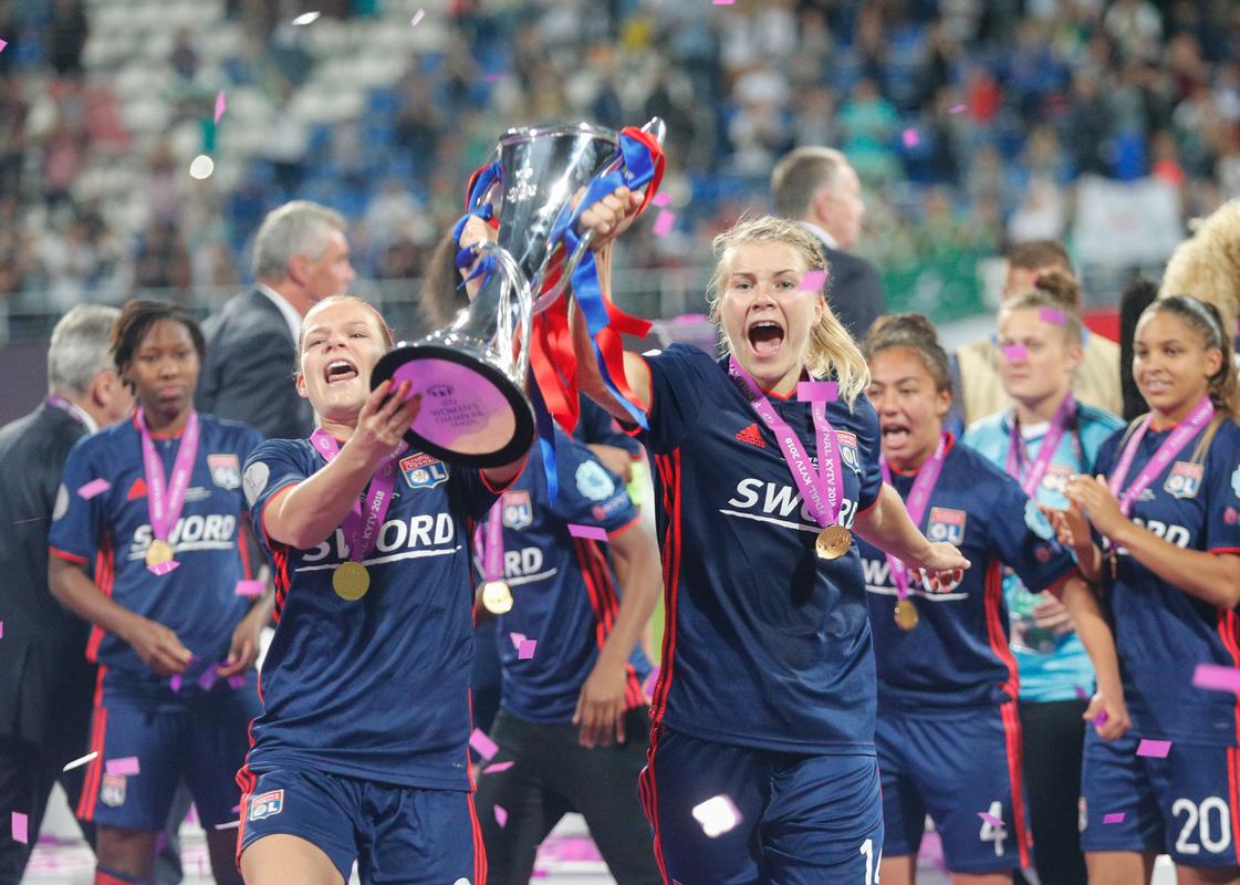 女足欧洲杯伦敦庆祝图片（女足欧洲杯伦敦庆祝图片高清）